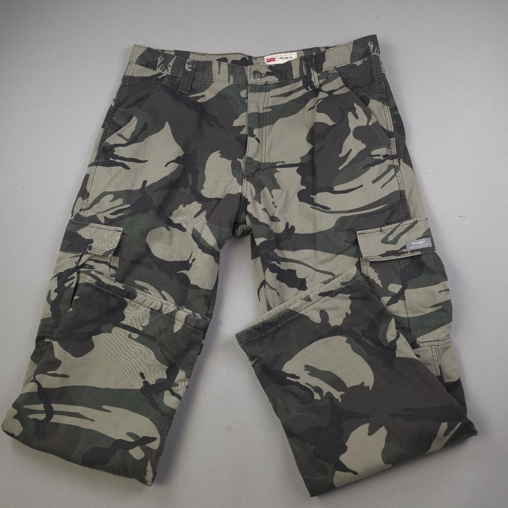 Wrangler Fleece Lined Cargo Pants Mens 36x30 Green Camo Relaxed Fit Hunting Work